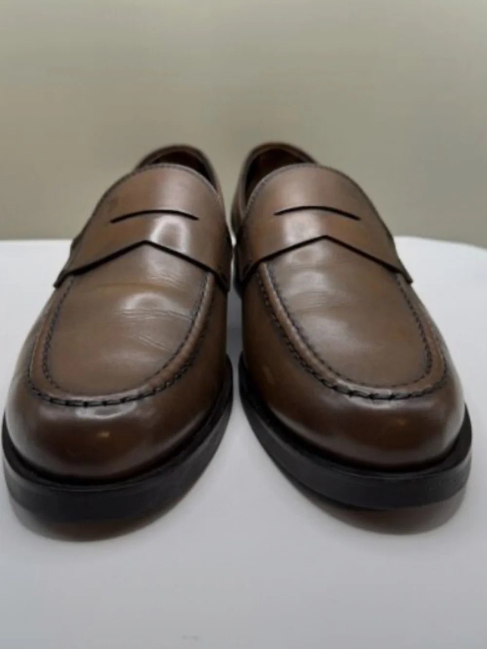 Tod's Men's Penny loafers Sz 9  cacao brown leather MSRP $1150